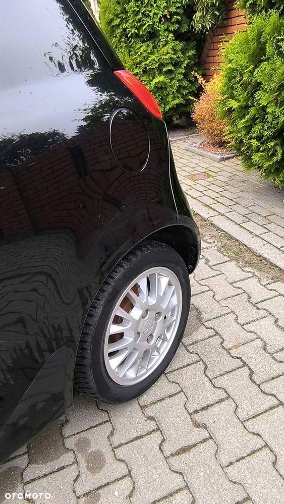 Mitsubishi Colt - 6