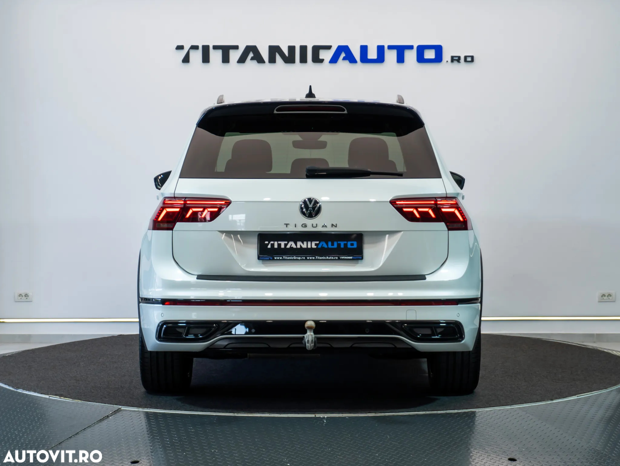 Volkswagen Tiguan 2.0 TDI SCR DSG R-Line - 9