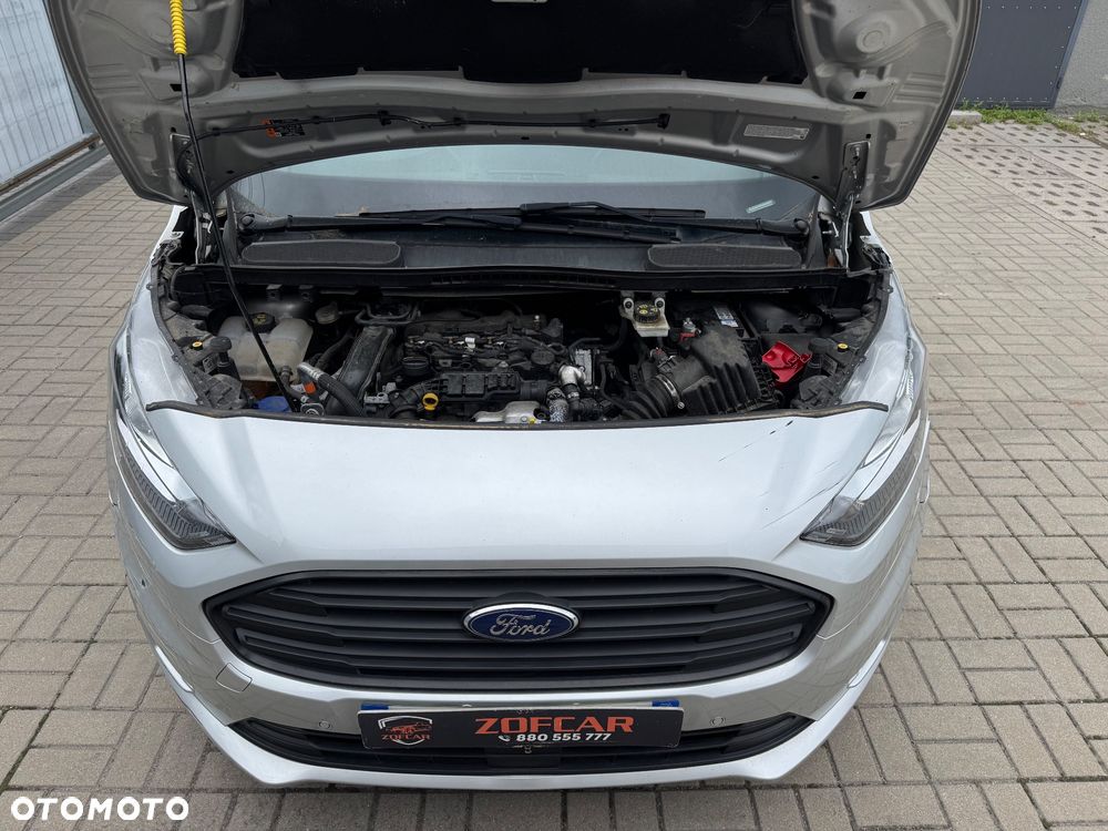 Ford Tourneo Connect - 17