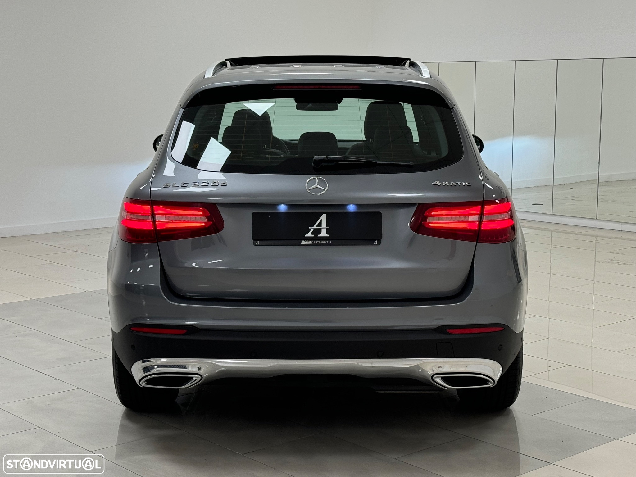 Mercedes-Benz GLC 220 - 16