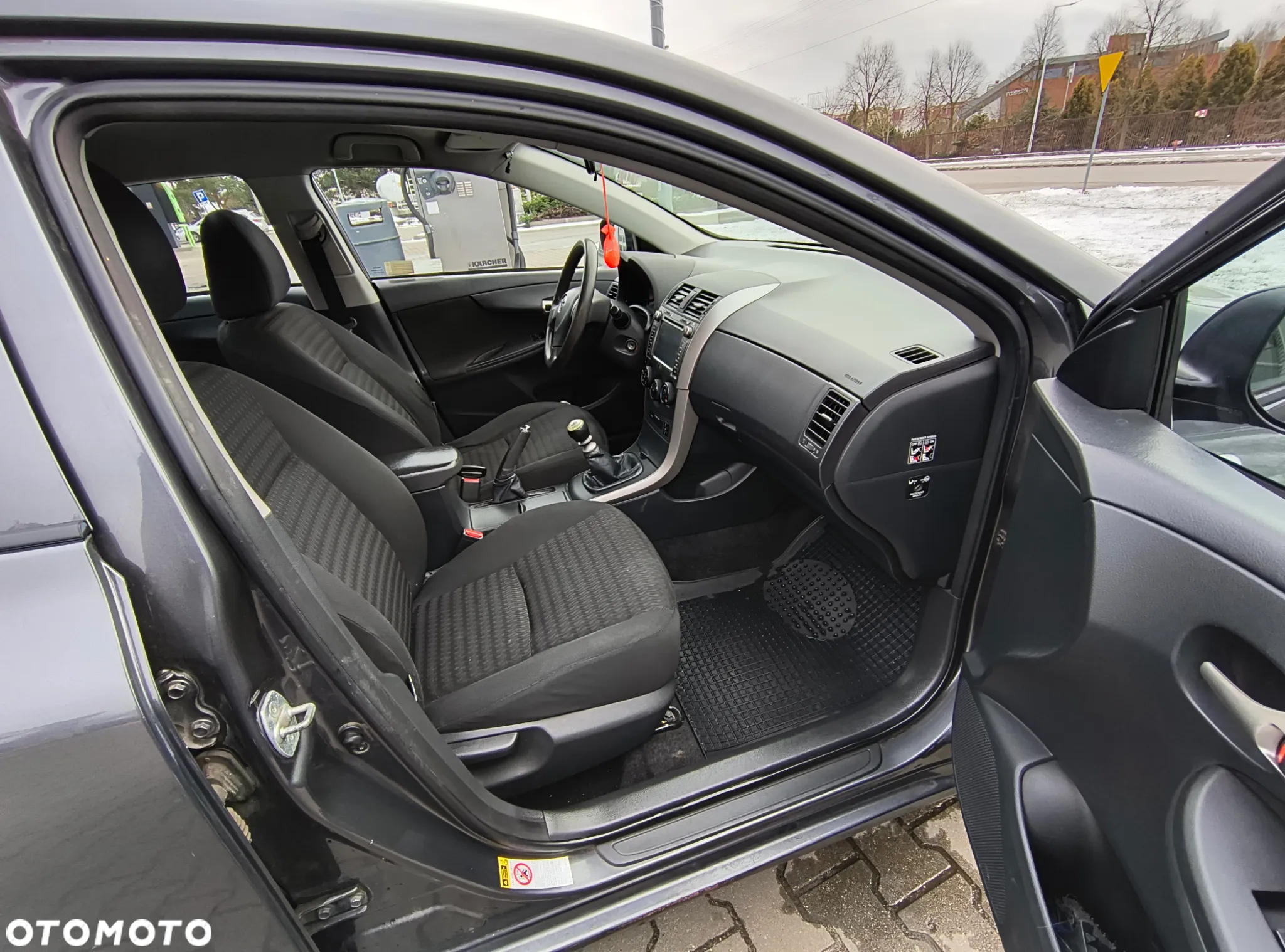 Toyota Corolla 1.6 2010 - 11