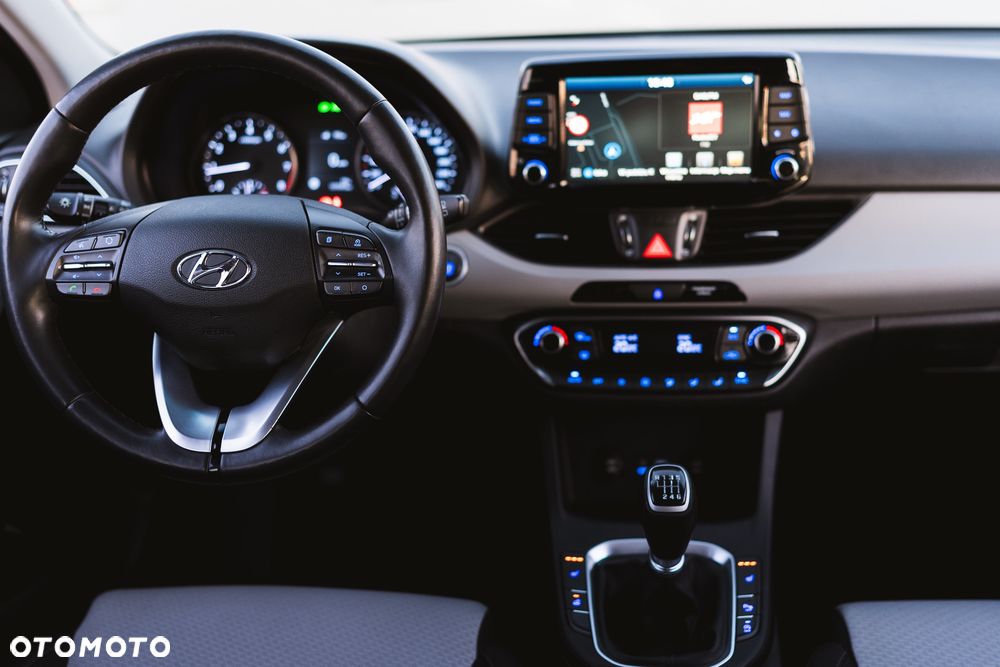 Hyundai i30 1.4 T-GDI Premium - 18