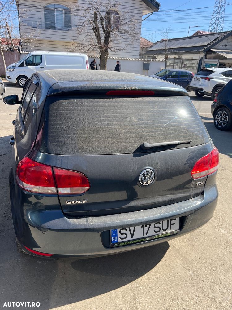 Volkswagen Golf 1.6 TDI DPF Comfortline - 3
