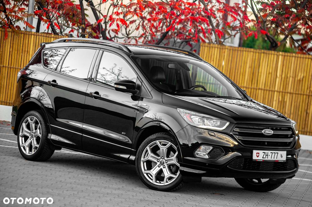 Ford Kuga - 2