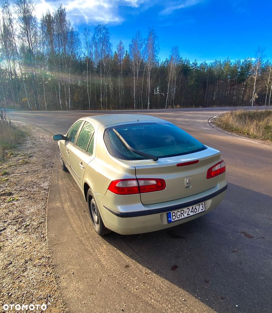 Renault Laguna 1.8 Expression - 1