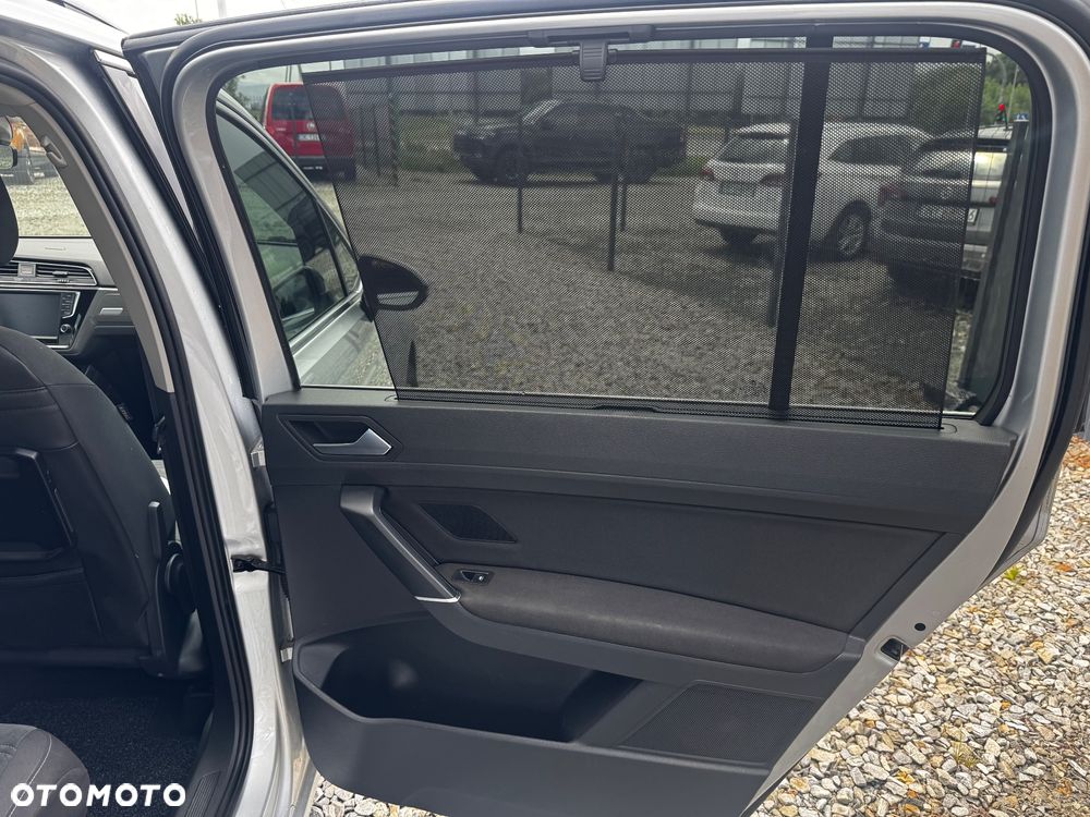 Volkswagen Touran 2.0 TDI SCR (BlueMotion Technology) Highline - 12