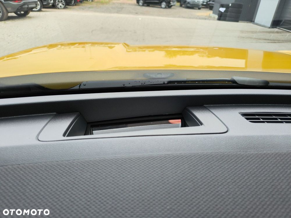 Volkswagen T-Roc 1.5 TSI R-Line DSG - 22