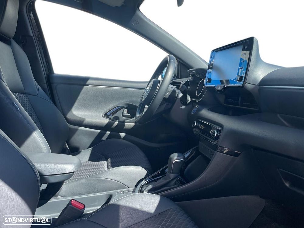 Toyota Yaris - 7
