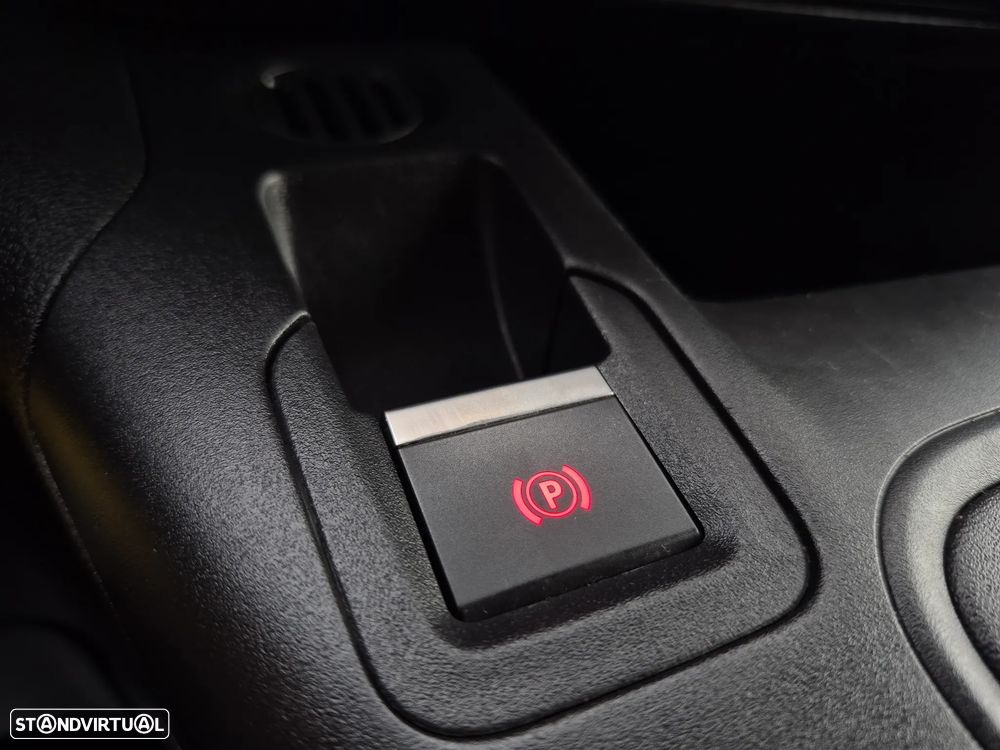 Opel Combo - 2021 | GARANTIA | 3 LUG - 13