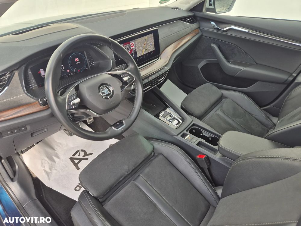Skoda Octavia 2.0 TDI DSG 4X4 Scout - 10