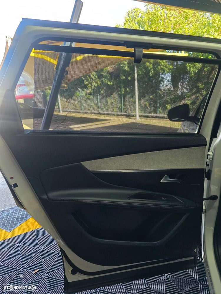 Peugeot 5008 1.5 BlueHDi GT Line EAT8 - 30