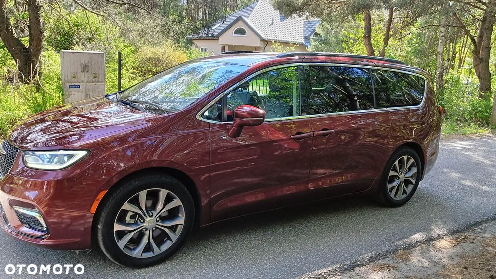 Chrysler Pacifica - 6