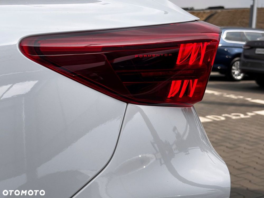 Cupra Formentor 1.5 eTSI mHEV DSG - 11