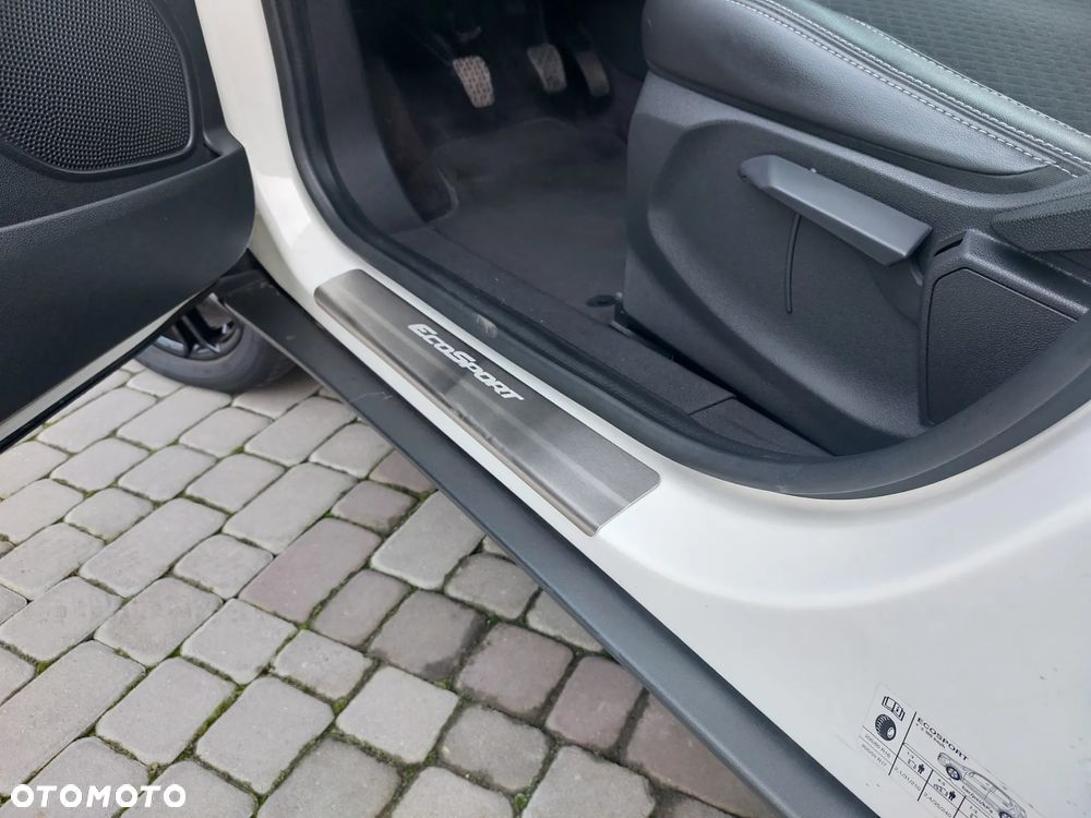 Ford EcoSport 1.0 EcoBoost ST-Line Black ASS - 29