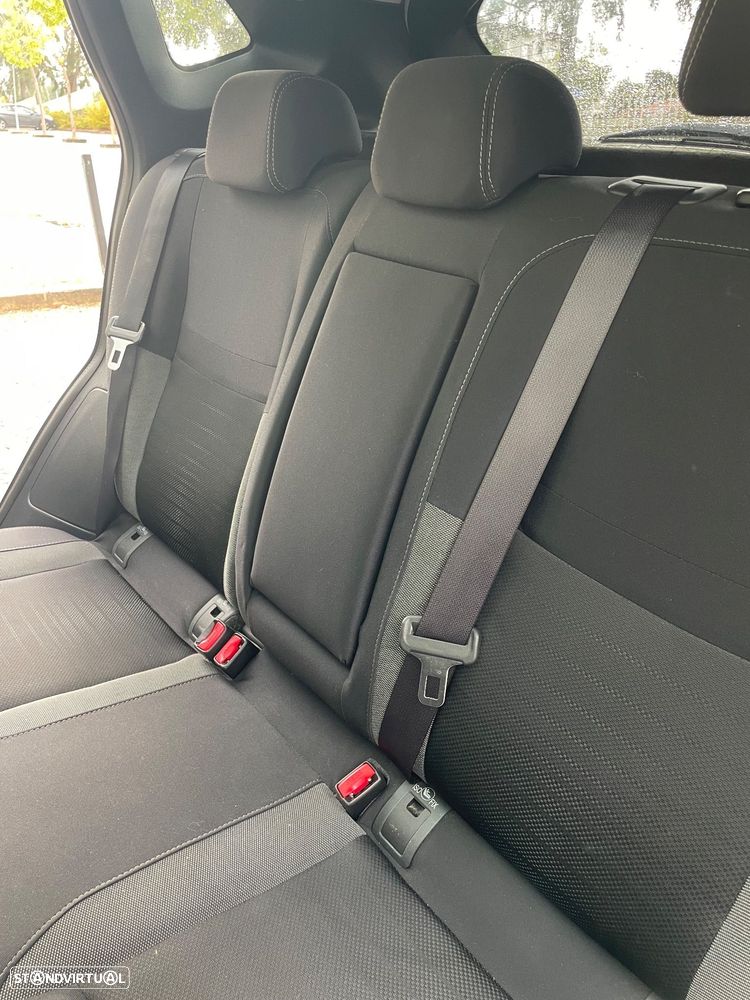 Nissan Qashqai 1.5 dCi N-Connecta Business - 15