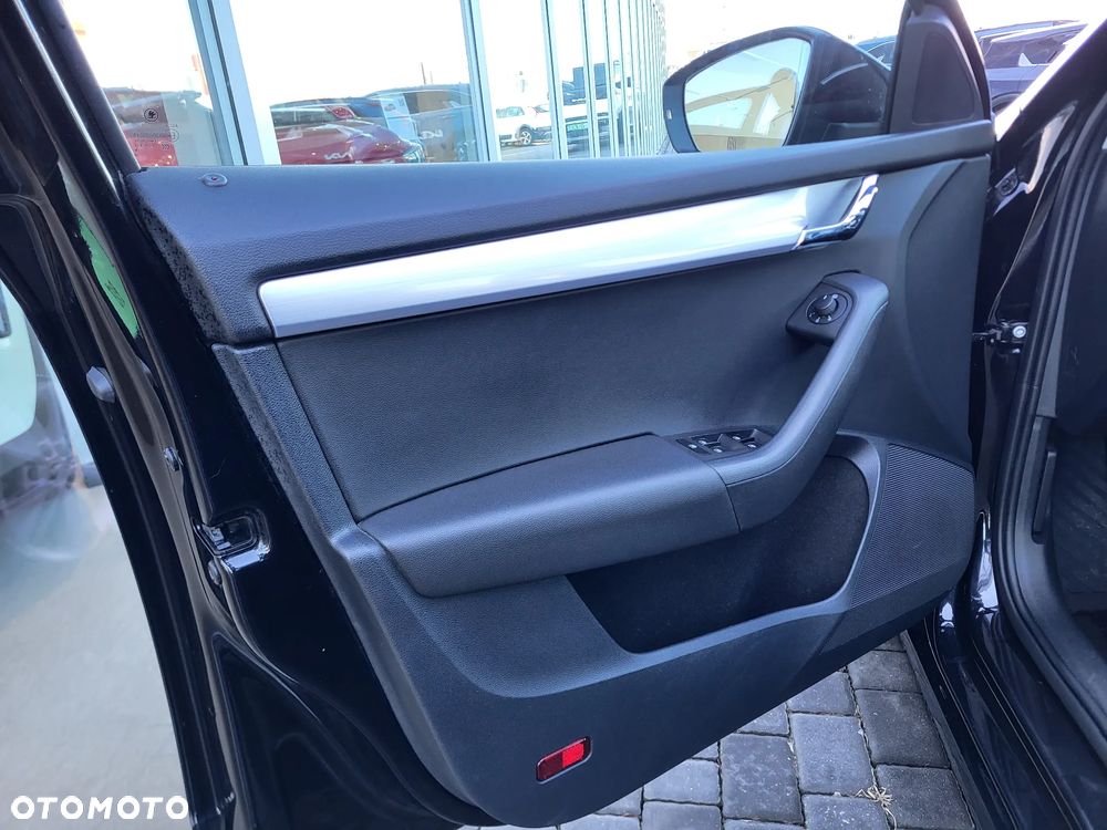 Skoda Octavia 1.4 TSI Ambition - 9