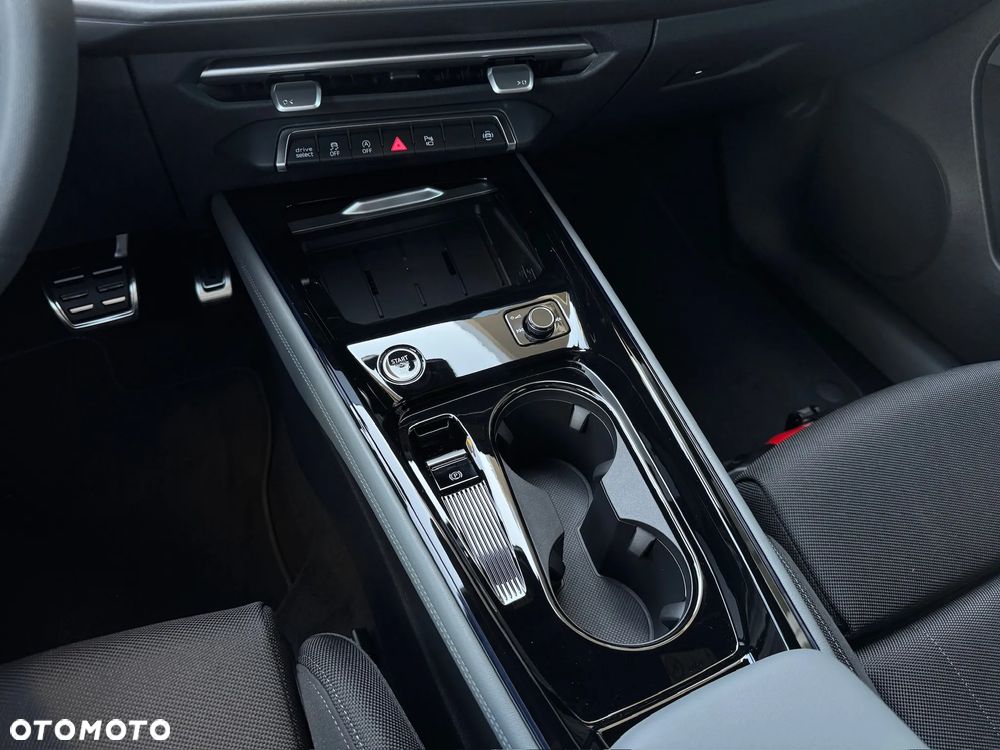 Audi Q3 Sportback - 25