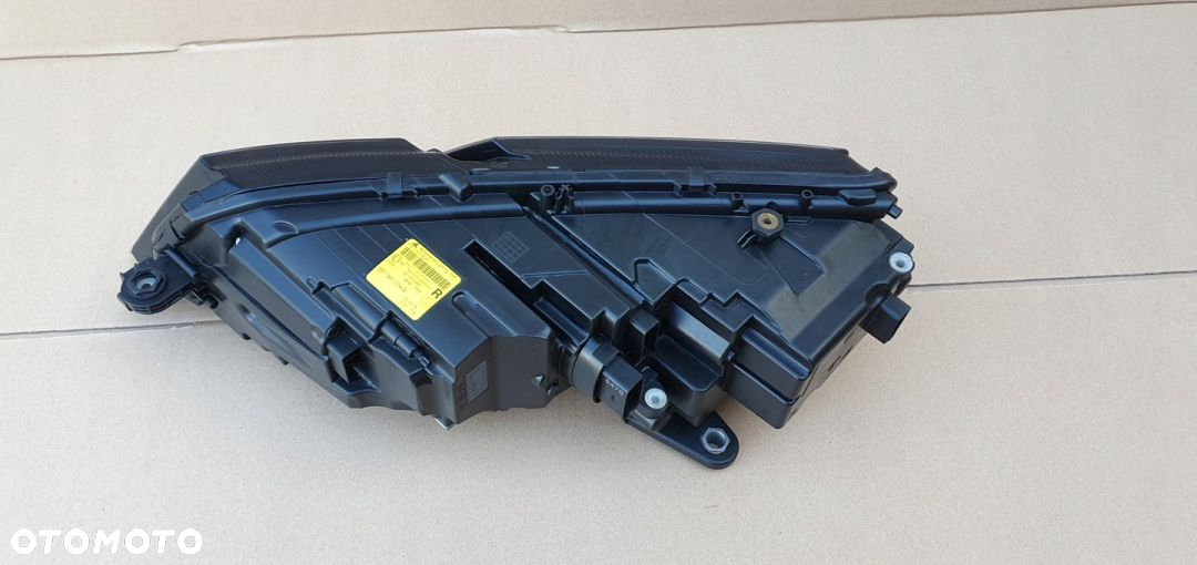 OCTAVIA III 3 LIFT 5E1 16- FULL LED PRAWA PRZÓD EU - 5