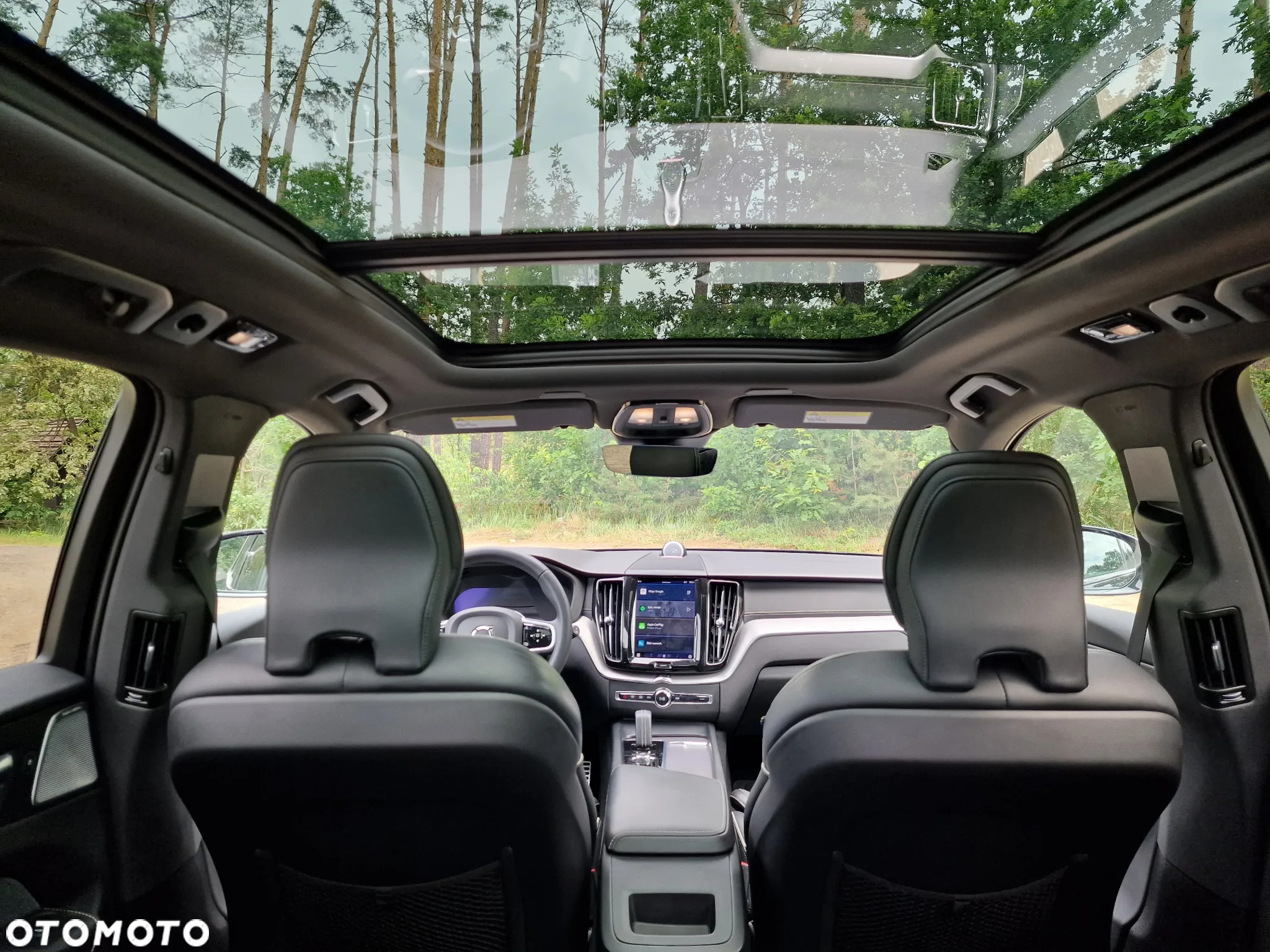 Volvo XC 60 T8 Plug-In Hybrid AWD R-Design - 26