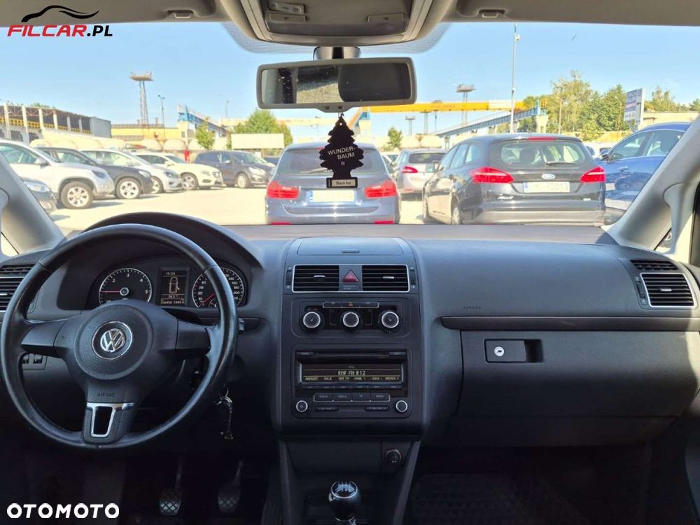 Volkswagen Touran - 6