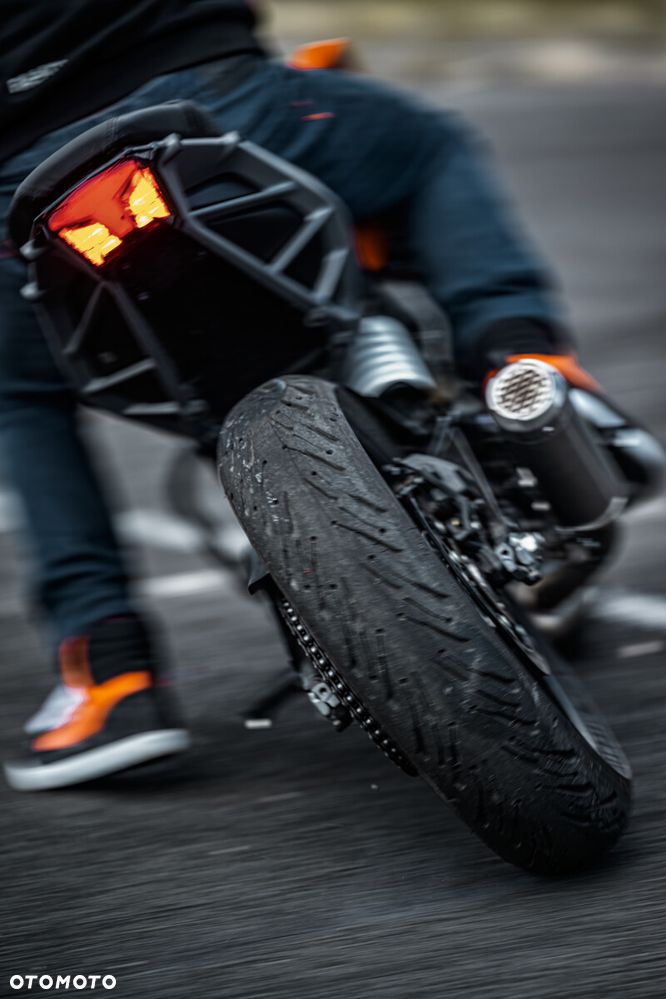 KTM Duke - 4