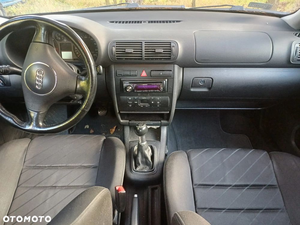 Audi A3 Sportback 1.9 TDI Ambition - 9