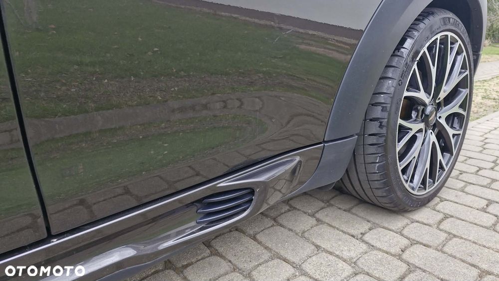 MINI John Cooper Works - 10