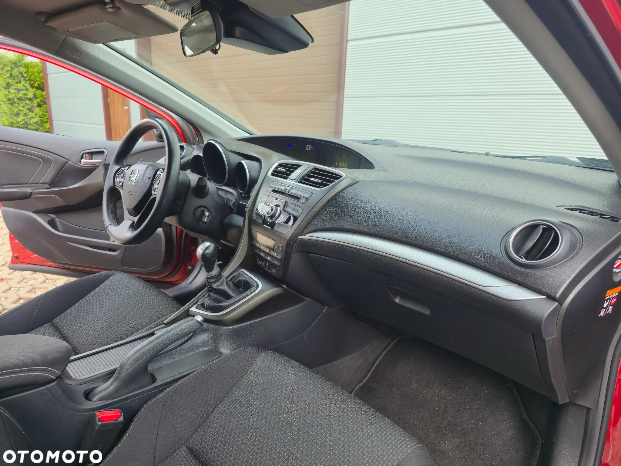 Honda Civic 1.8 Executive - 29