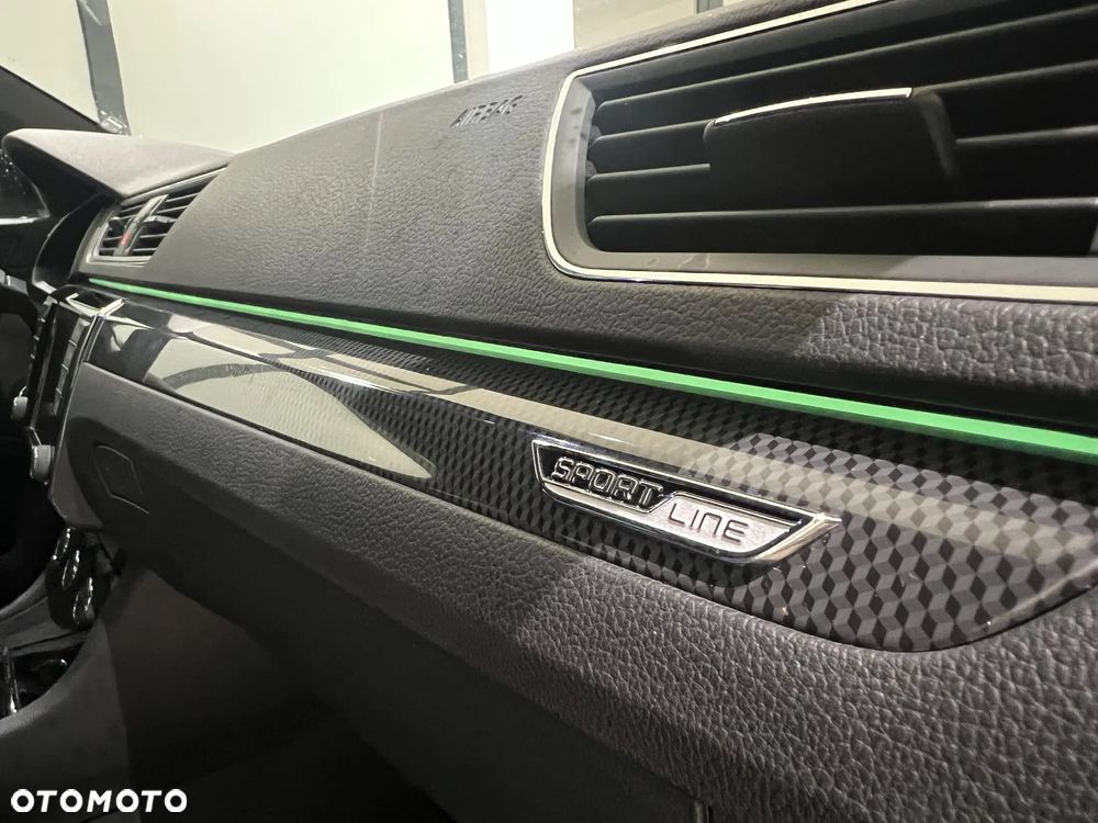 Skoda Superb 2.0 TDI Sportline DSG - 11