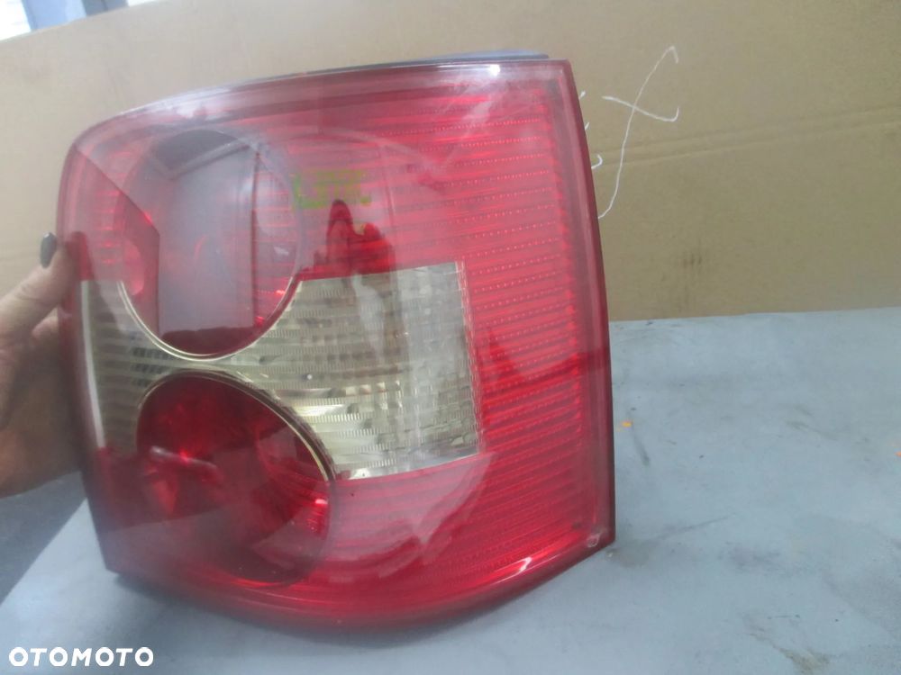 Lampa tył prawa VW Passat B5 lift Kombi Europa - 2