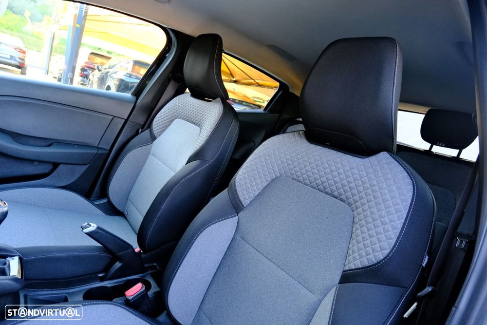 Renault Clio 1.0 TCe Evolution - 8