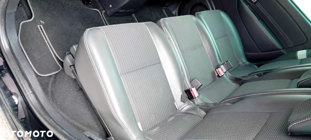 Renault Scenic dCi 130 FAP Bose Edition - 23