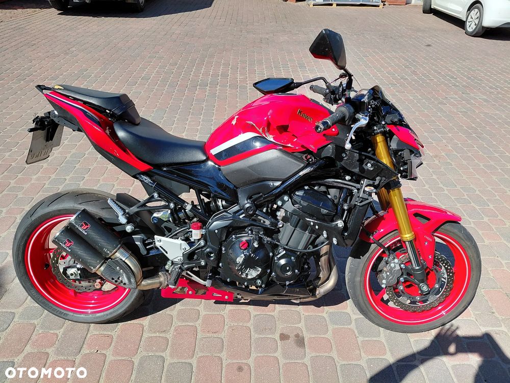 Kawasaki Z 900 - 7