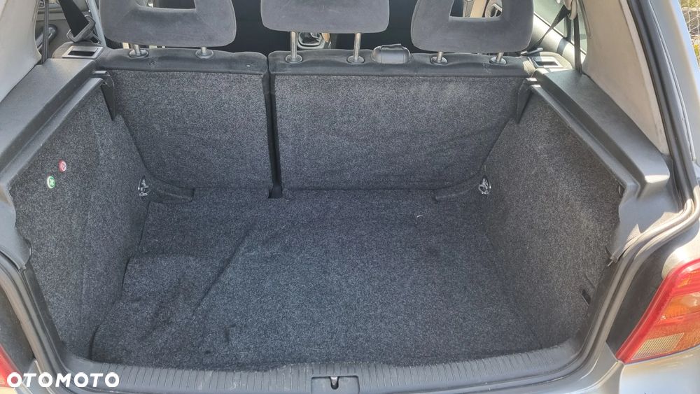 Volkswagen Golf 1.9 TDI Basis - 23