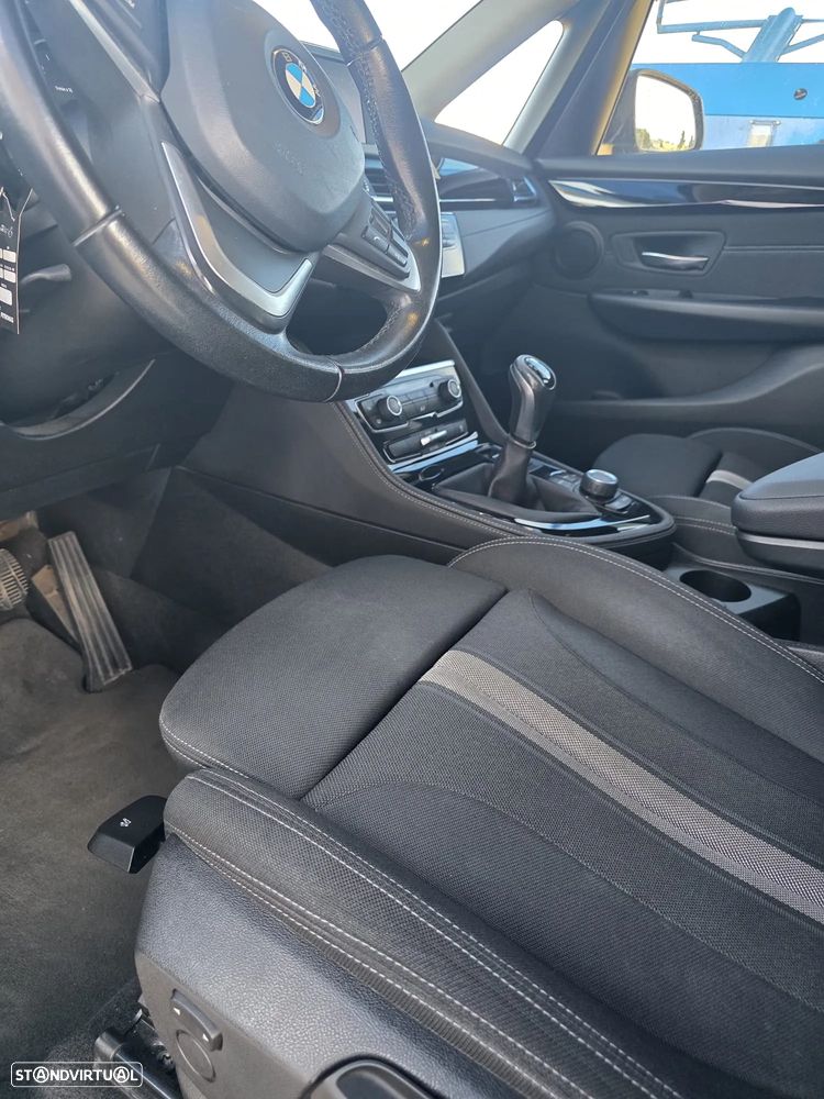 BMW 216 Active Tourer d - 7