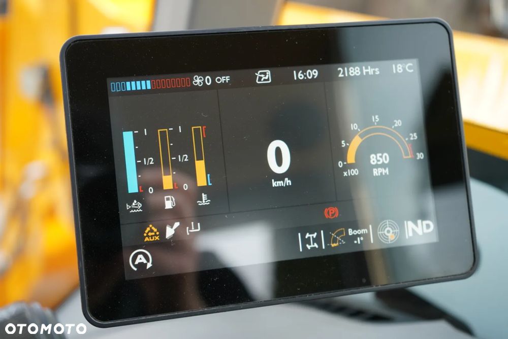 JCB 542-70 AGRI PRO - 13