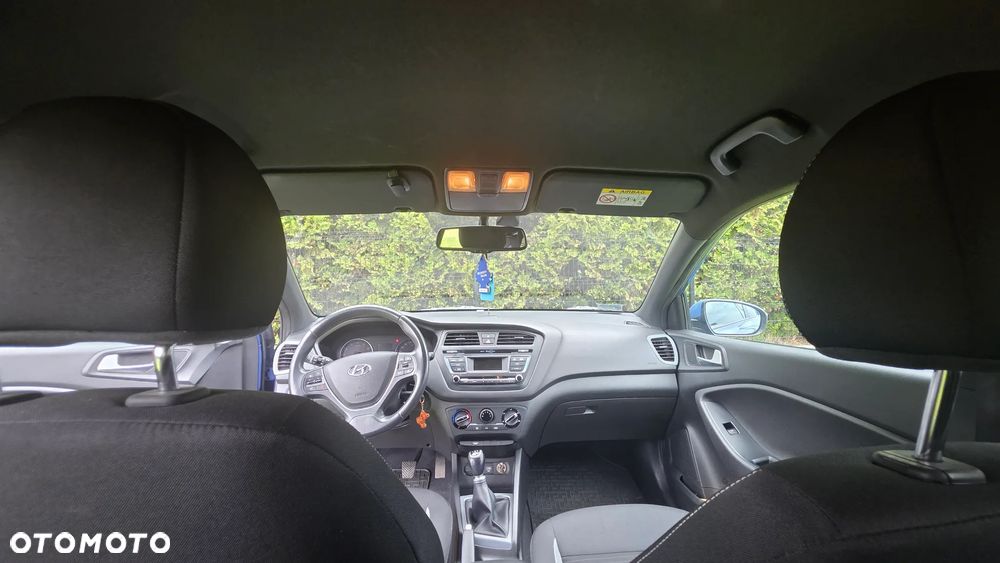 Hyundai i20 - 13