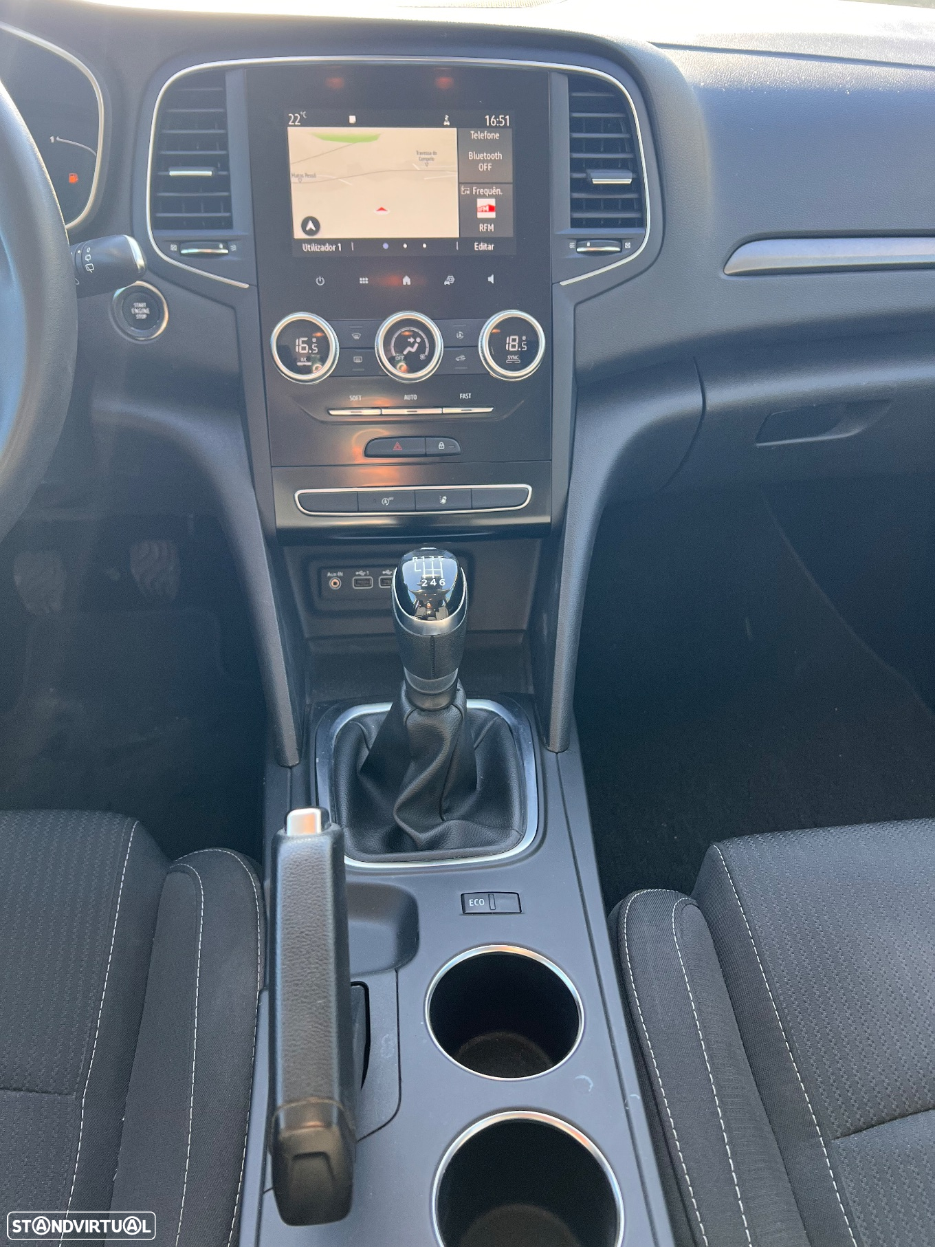 Renault Mégane 1.5 Blue dCi Limited - 11