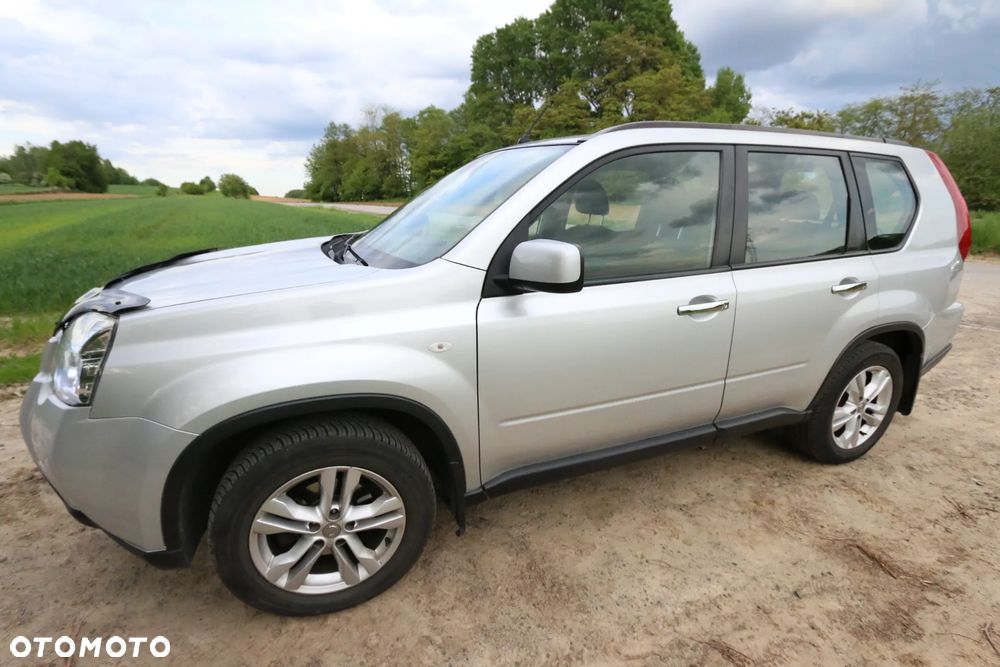 Nissan X-Trail 2.0 dCi 4x4 DPF XE - 12