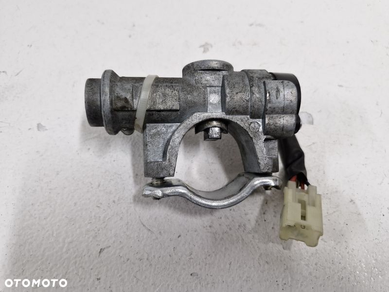 TATA SAFARI II 2 2.2 D STACYJKA X2 KLUCZYK - 4