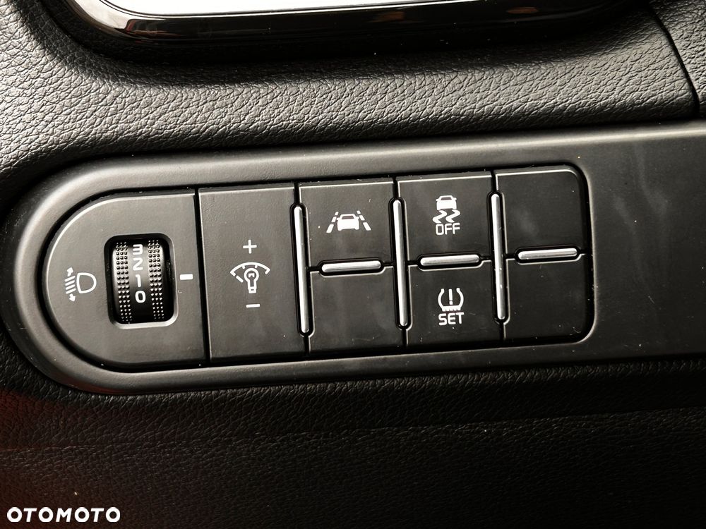 Kia Ceed 1.6 CRDi SCR L Business Line Plus DCT - 32