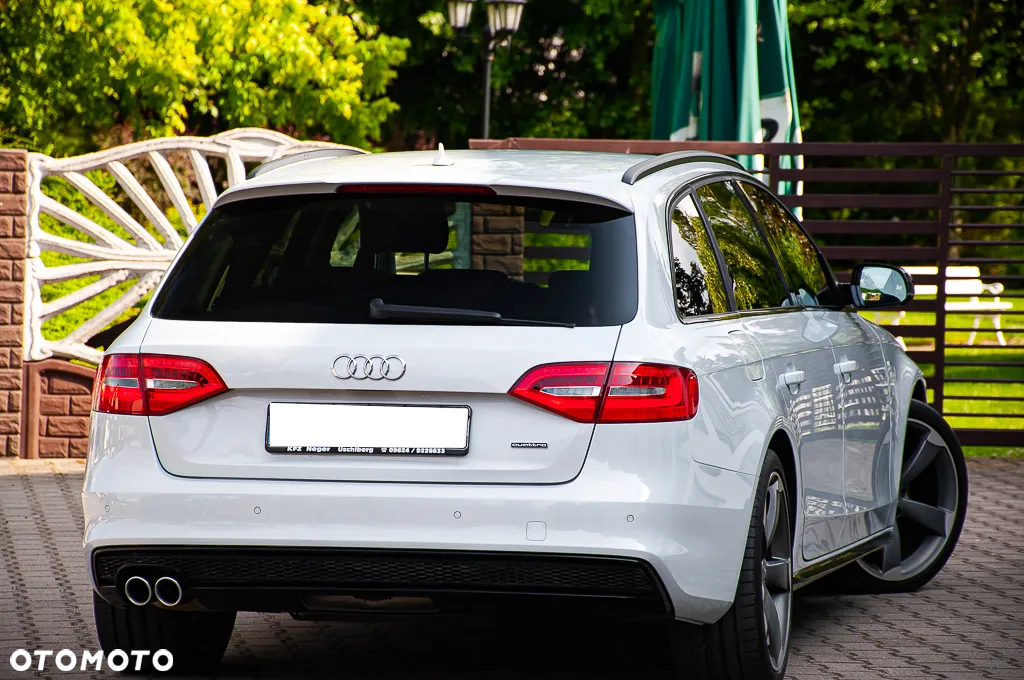 Audi A4 Avant 2.0 TDI quattro sport - 15
