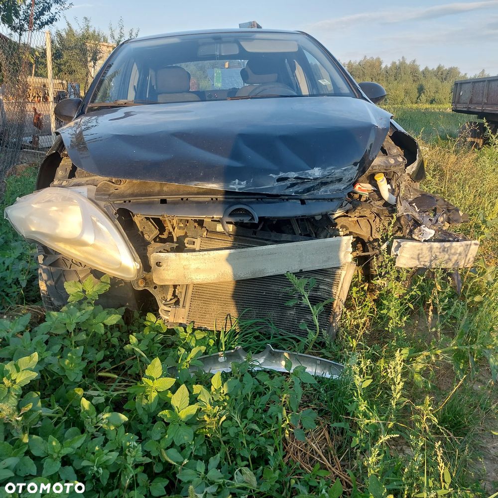 Opel Corsa - 2