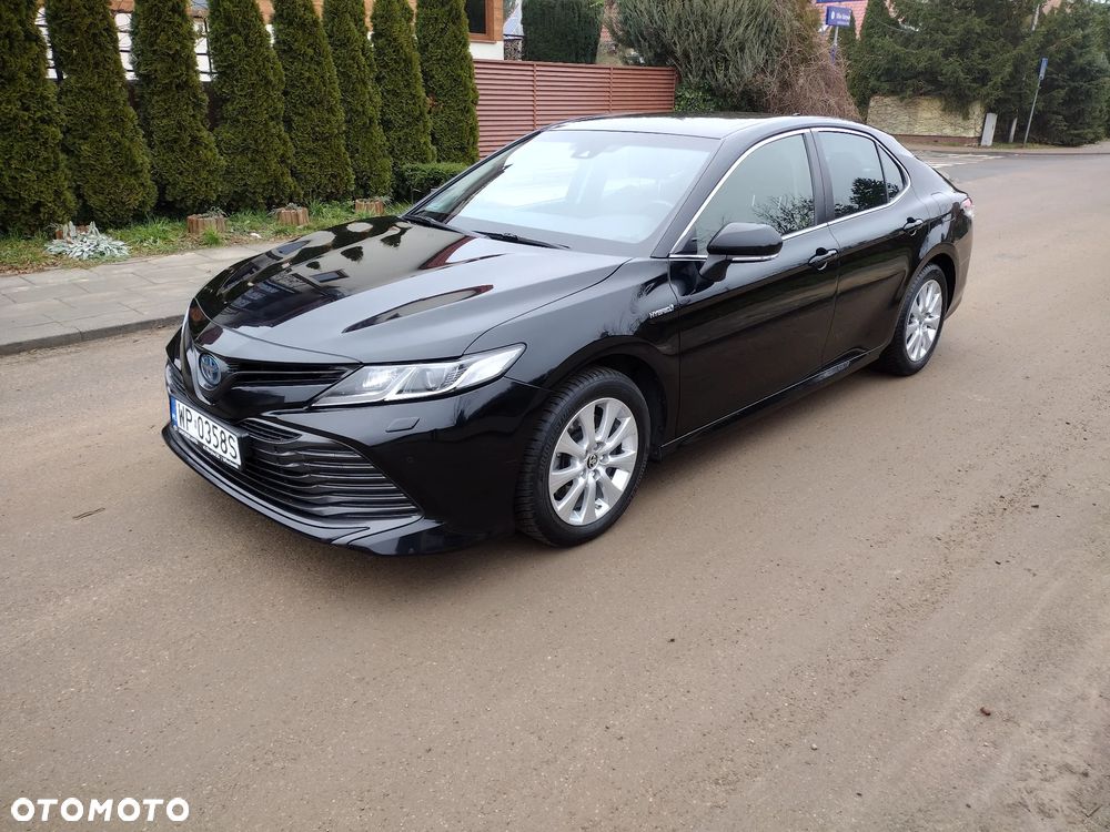 Toyota Camry 2.5 Hybrid Comfort CVT - 1