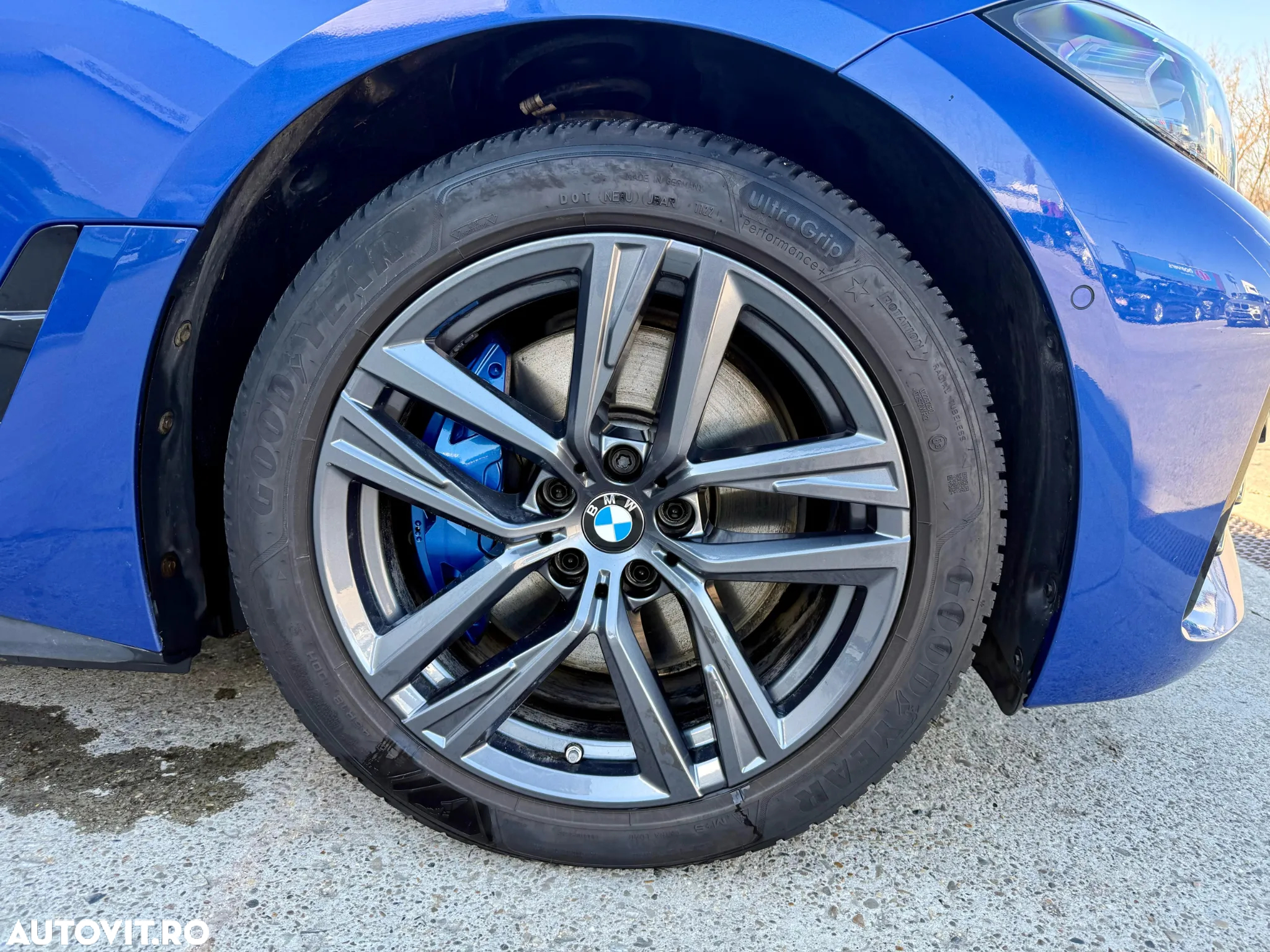 BMW i4 eDrive40 - 11