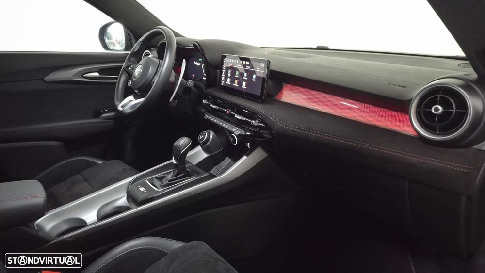 Alfa Romeo Tonale 1.3 Plug-In Hybrid Veloce e-AWD - 9