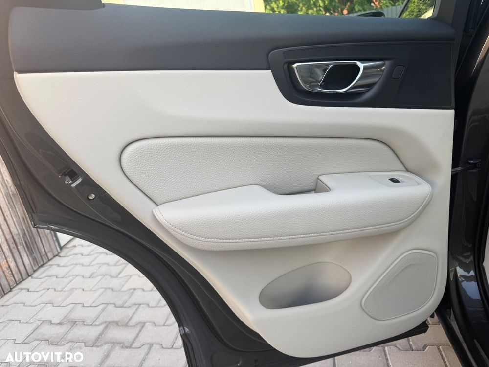 Volvo XC 60 B4 B Geartronic Momentum - 15
