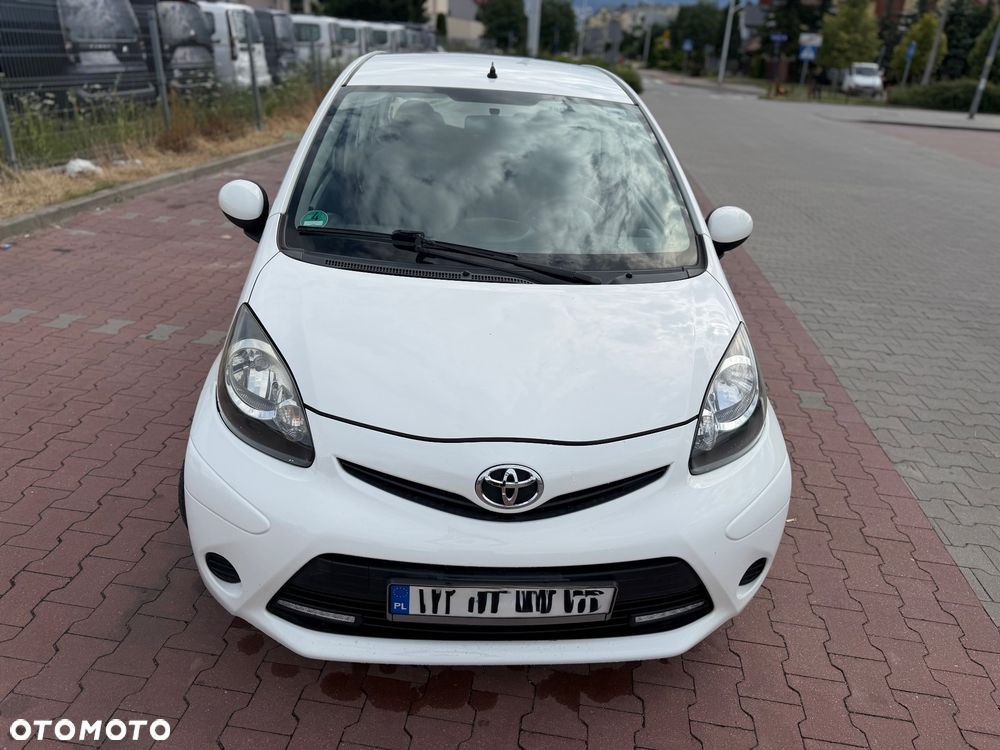 Toyota Aygo - 1