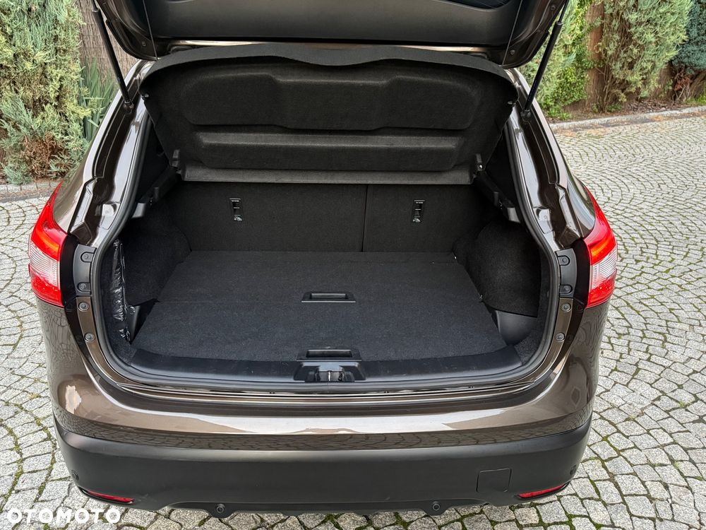 Nissan Qashqai 1.6 DIG-T 360 - 27