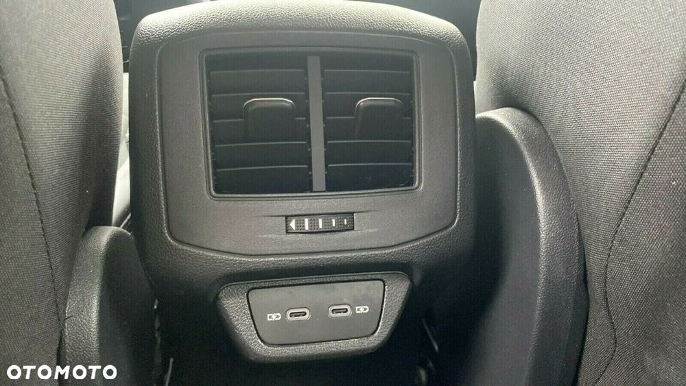 Volkswagen T-Roc 1.5 TSI Style DSG - 31
